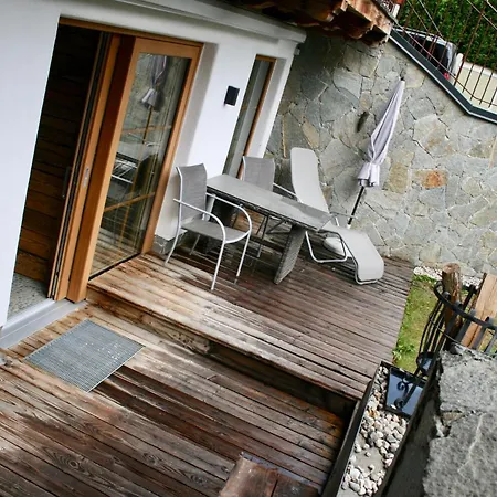 齐勒与小提琴公寓 公寓